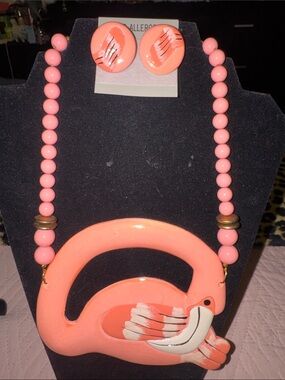 Vintage Pink Flamingo Necklace & Clip Earrings Set